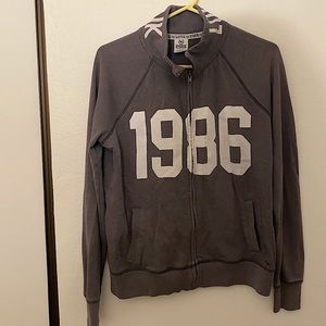 PINK VICTORIA’S SECRET GREY ZIPUP 1986